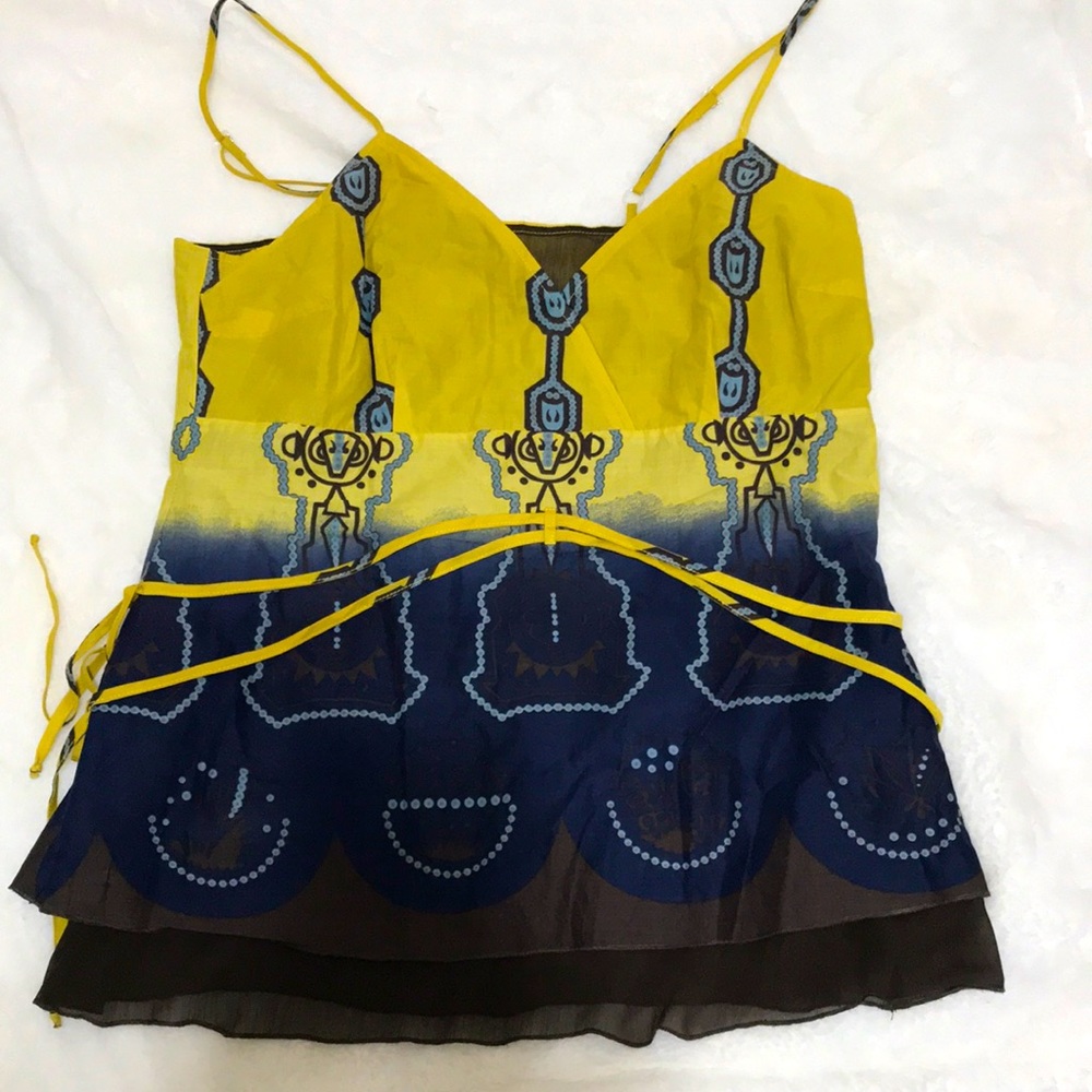 Strappy yellow top (3 for 10$)